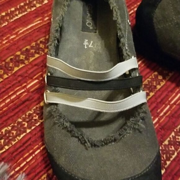 🤠Gitano "Monkey" Cute Canvas Flats Size 7 1/2 - Picture 4 of 6